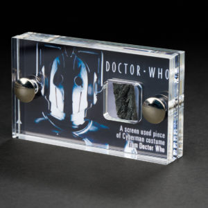 doctor-who-original-cyberman-piece-design-2-mini-display