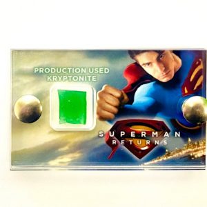 superman-returns-kryptonite-piece-production-used-superhero-mini-display