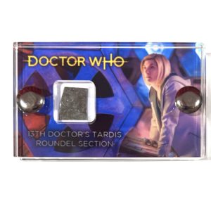 doctor-who-slitheen-costume-piece-mini-display-2