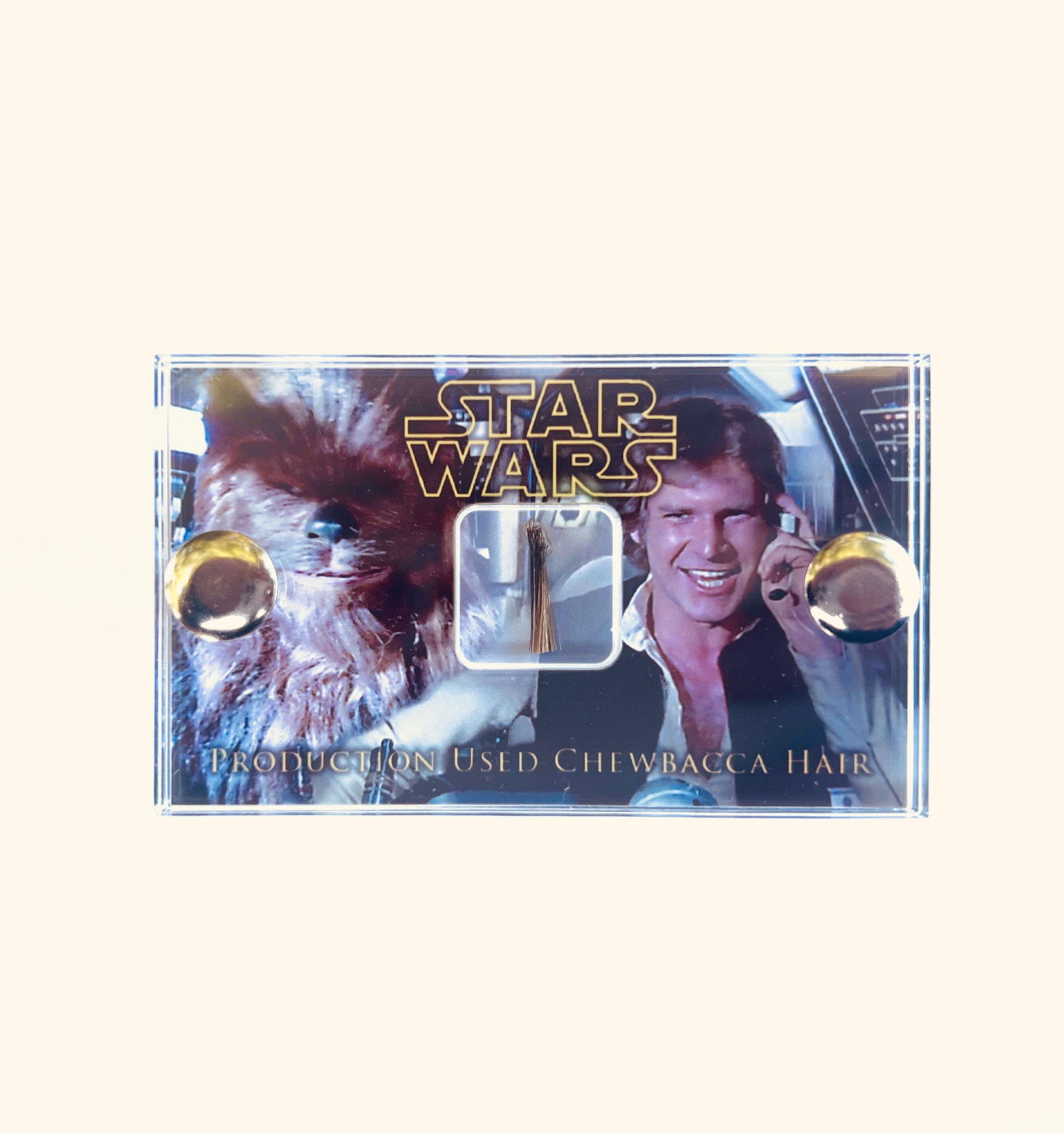 star-wars-original-trilogy-chewbacca-hair-mini-display