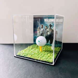 the-walking-dead-production-used-golf-ball-display-s4-e12