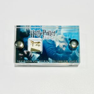 harry-potter-original-movie-prop-quibbler-section-from-the-deathly-hallows-part-1-mini-display